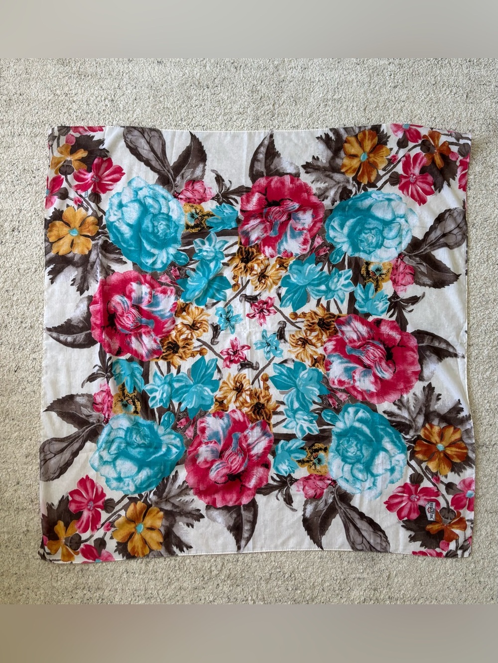 Yasemin Floral Print Scarf